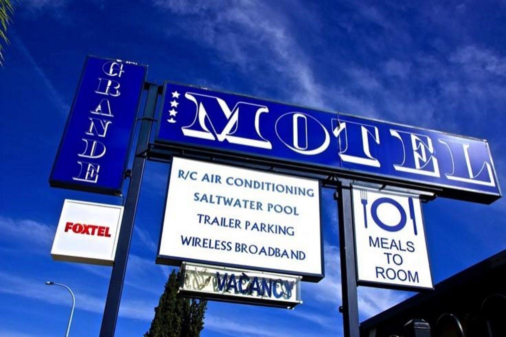 Motel Grande Tamworth Exterior foto